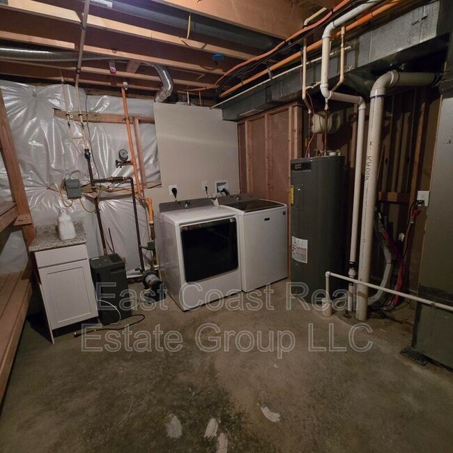 Building Photo - 17824 Stars Ln