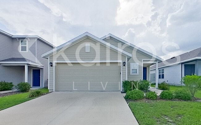 Building Photo - 8590 SW 44th Ct