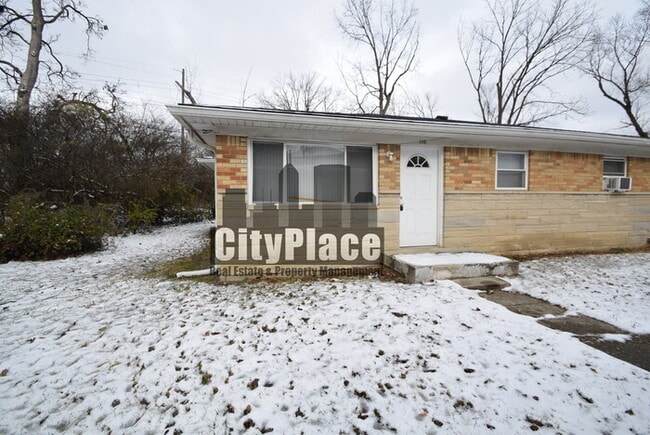 Building Photo - 2410 N Lesley Ave