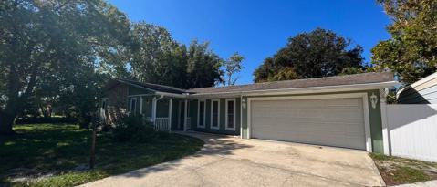 Building Photo - 2904 Sabal Palm Dr
