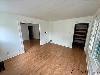 Building Photo - 113 Delmar Pl