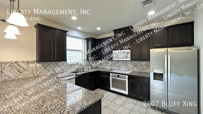 Building Photo - 2607 Bluff Cross