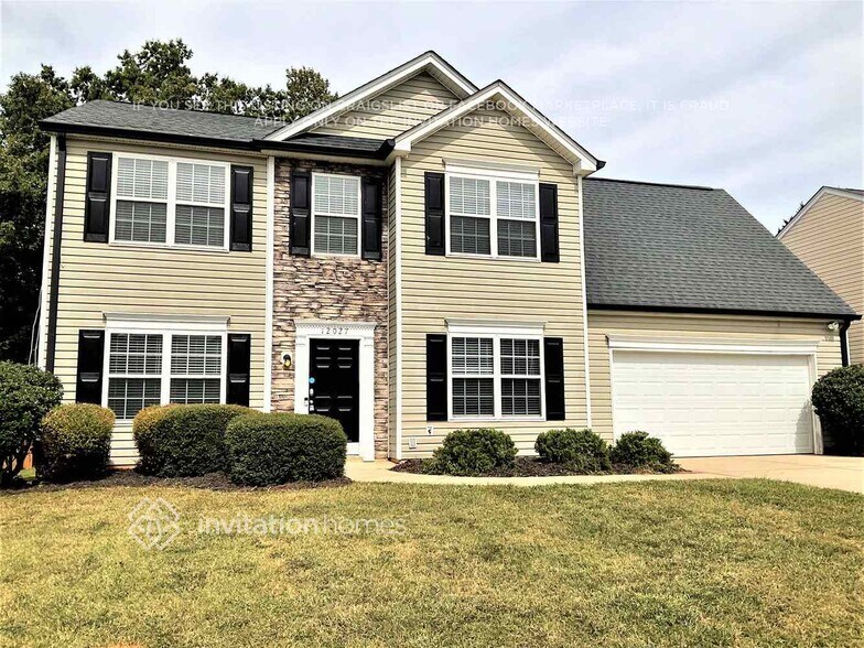 Primary Photo - 12027 Chantress Ln