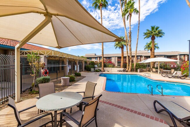 Building Photo - Remodeled 2-Bedroom, 2-Bath Condo in Prime Scottsdale Location