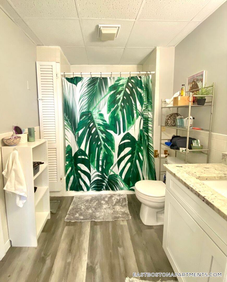 Building Photo - 26 Decatur St