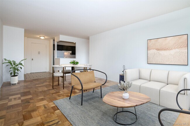 Building Photo - 125 Lake St