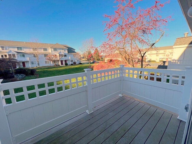 Private Deck - 360 Littleton Rd