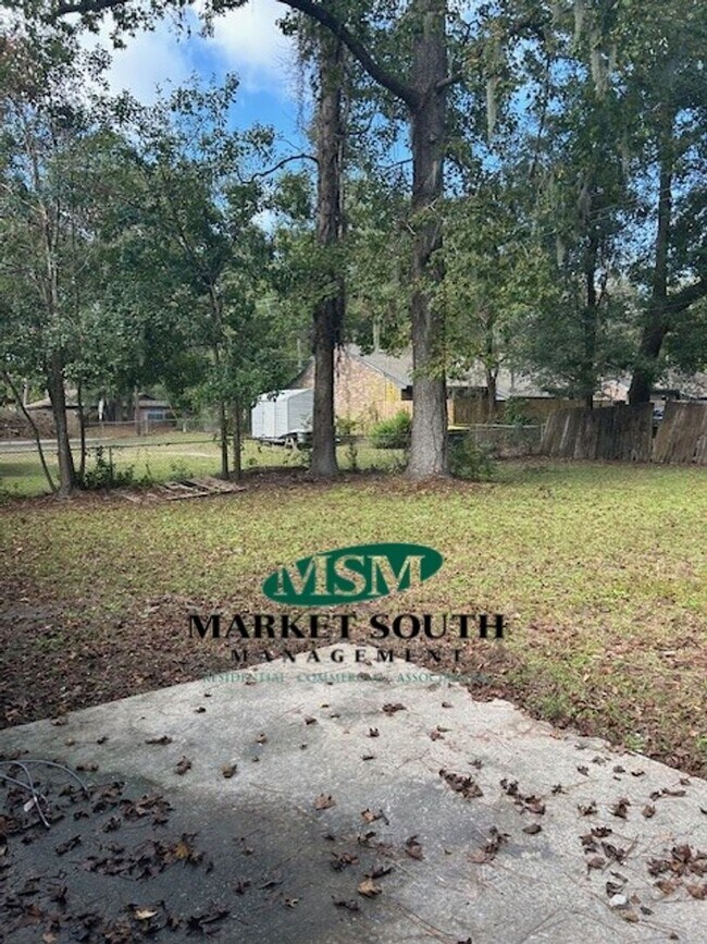 Building Photo - Single Family Home in Paradise Park