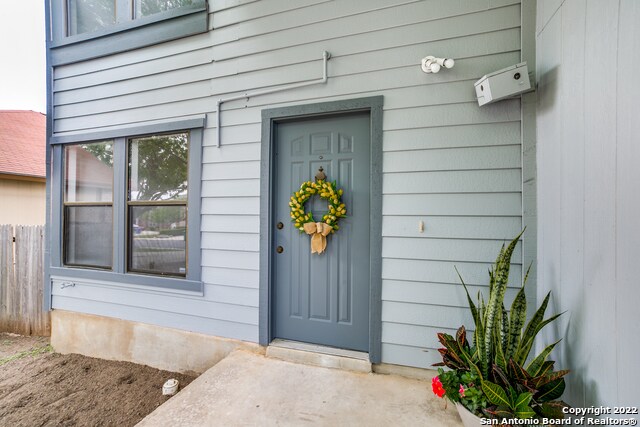 Building Photo - 12811 Hunting Bear