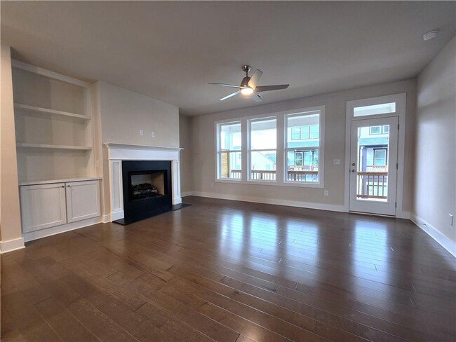 Building Photo - 1222 Waterfall Ct