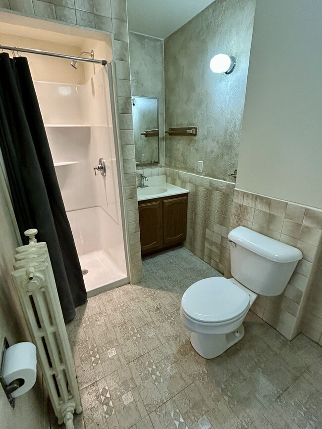 Building Photo - 115 W Wisconsin Ave E