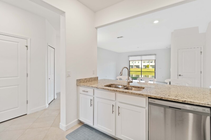 Building Photo - 15127 Lyla Ter