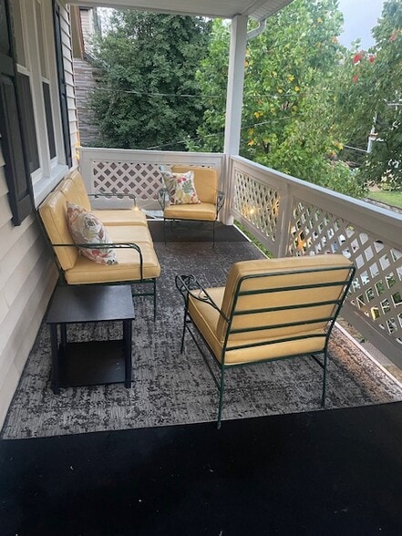 Building Photo - 364 Lehigh Ave