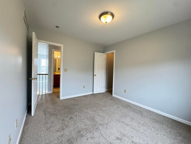 Building Photo - 11328 Sheffield Ln