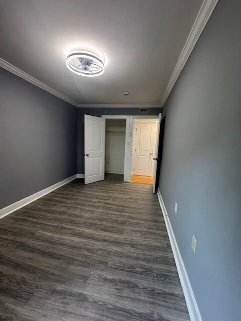 Master bedroom pic 2 - 2850 Hartford St SE