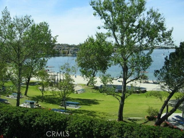 Building Photo - 23401 La Crescenta