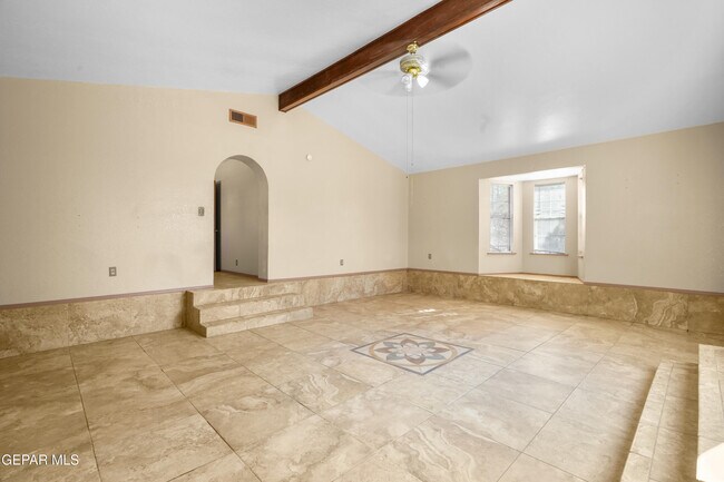 Building Photo - 16051 Harrison Ave