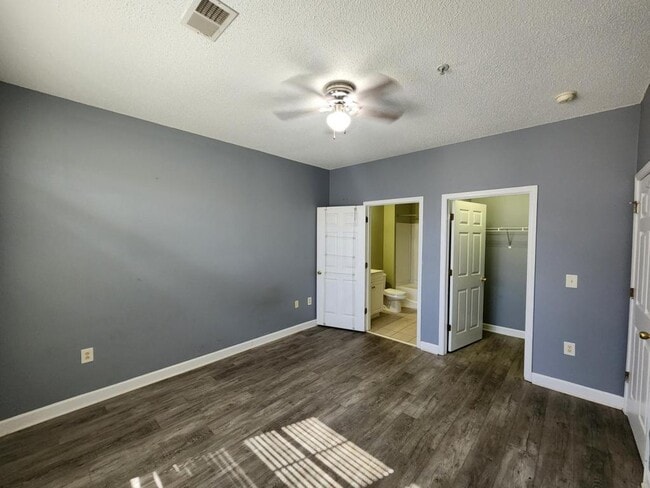 Building Photo - 302 Kiskadee Loop