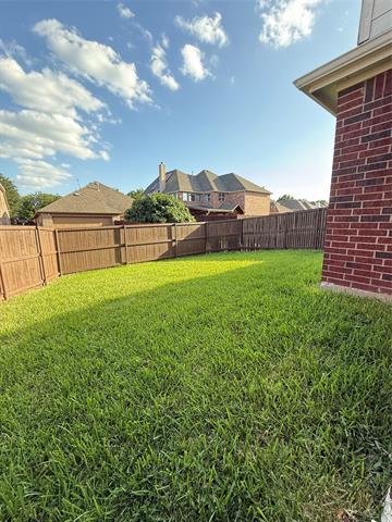 Building Photo - 10755 Providence Dr