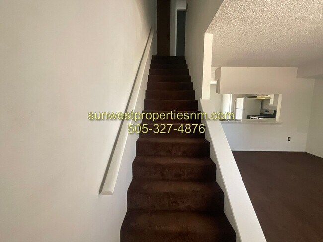 Building Photo - 2810 Parque De Oeste Dr