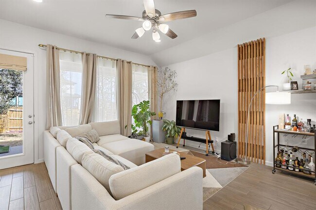 Building Photo - 1213 Thunderhead Trl