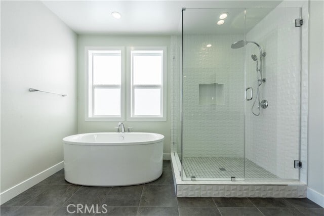 Building Photo - 180 Longden