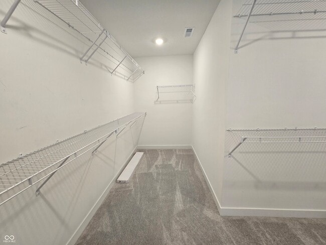 Building Photo - 5128 Summerton St
