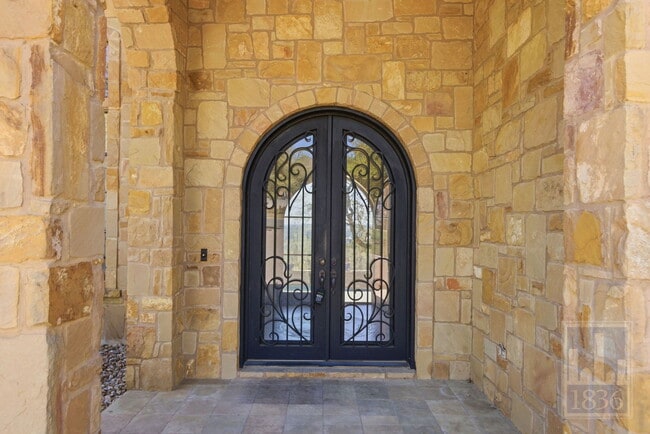 Building Photo - 8205 Asmara Ct