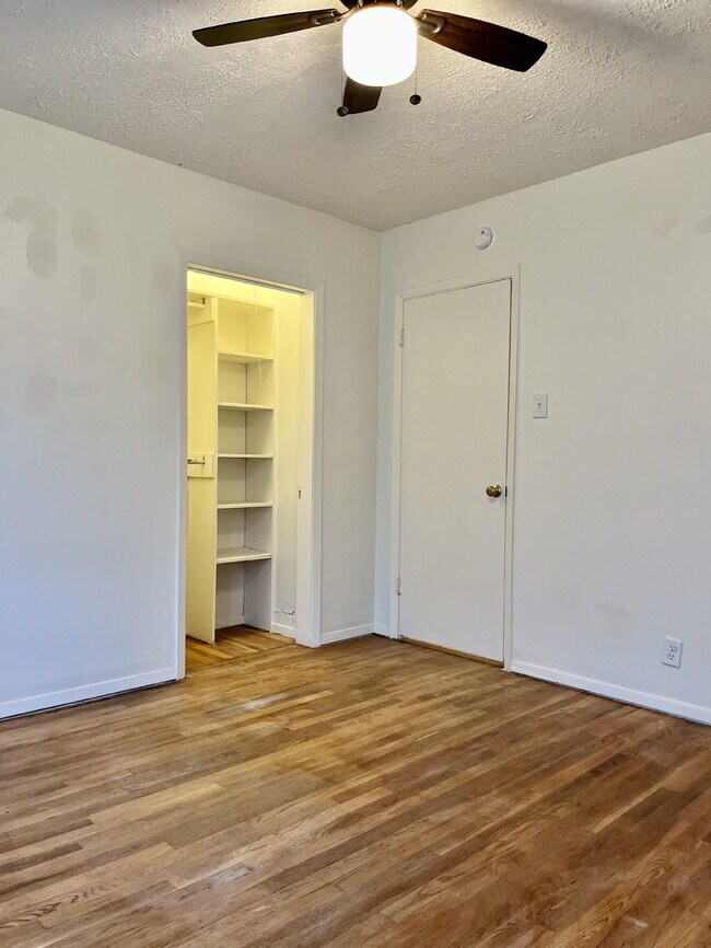 Building Photo - 2201 28th St