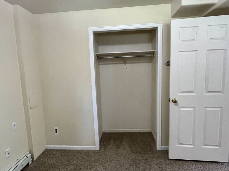 Bedroom closet - 49 Big Jack Court