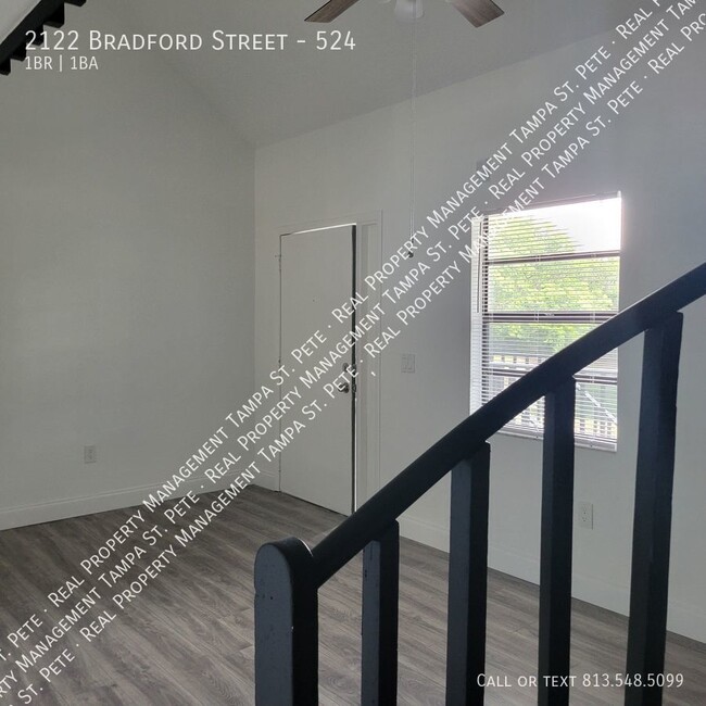 Building Photo - CLEARWATER CONDO AVAILABLE FOR IMMEDIATE M...