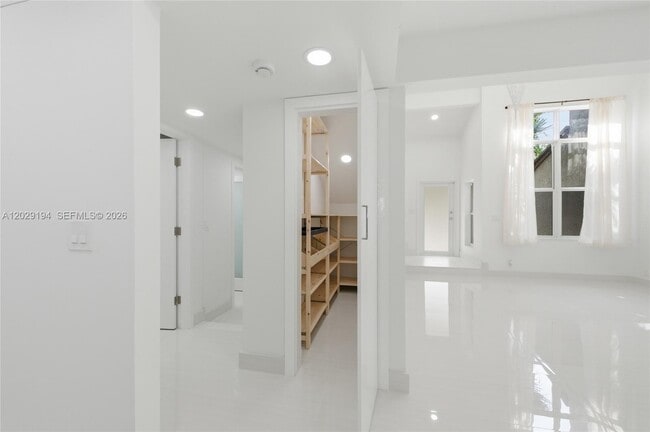 Building Photo - 22384 Thousand Pines Ln