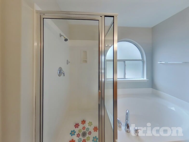 Building Photo - 517 Zapata Cir