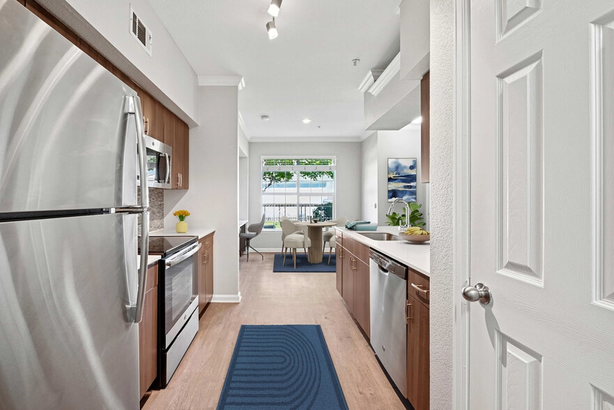 Building Photo - Retreat at Park Meadows