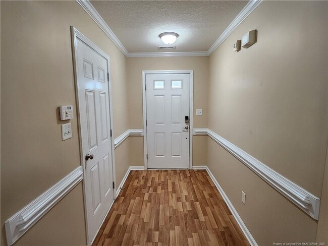 Building Photo - 931 Screech Owl Dr