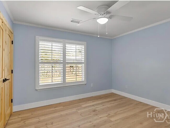Building Photo - 115 W Coquena Cir