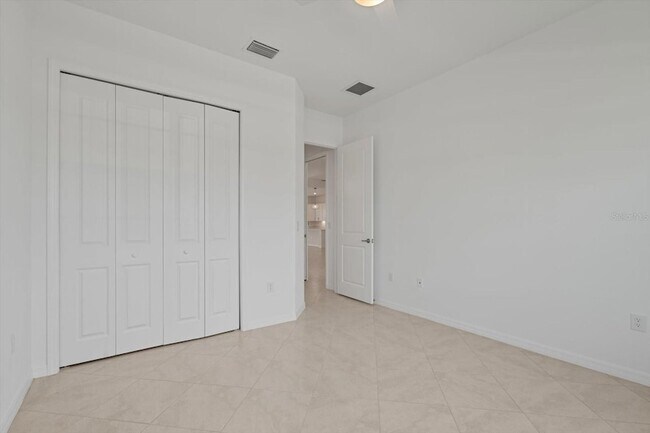 Building Photo - 17118 Jadestone Ct