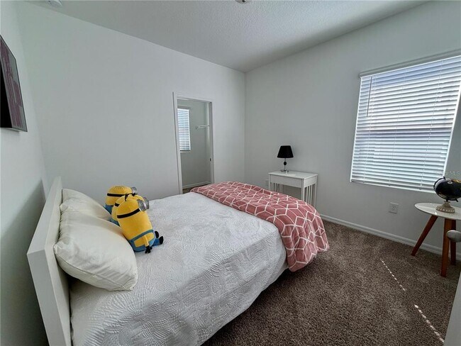 Building Photo - 2333 Treasure Hill St