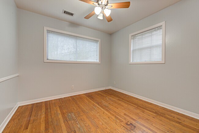 Building Photo - 7130 Carvel Ln