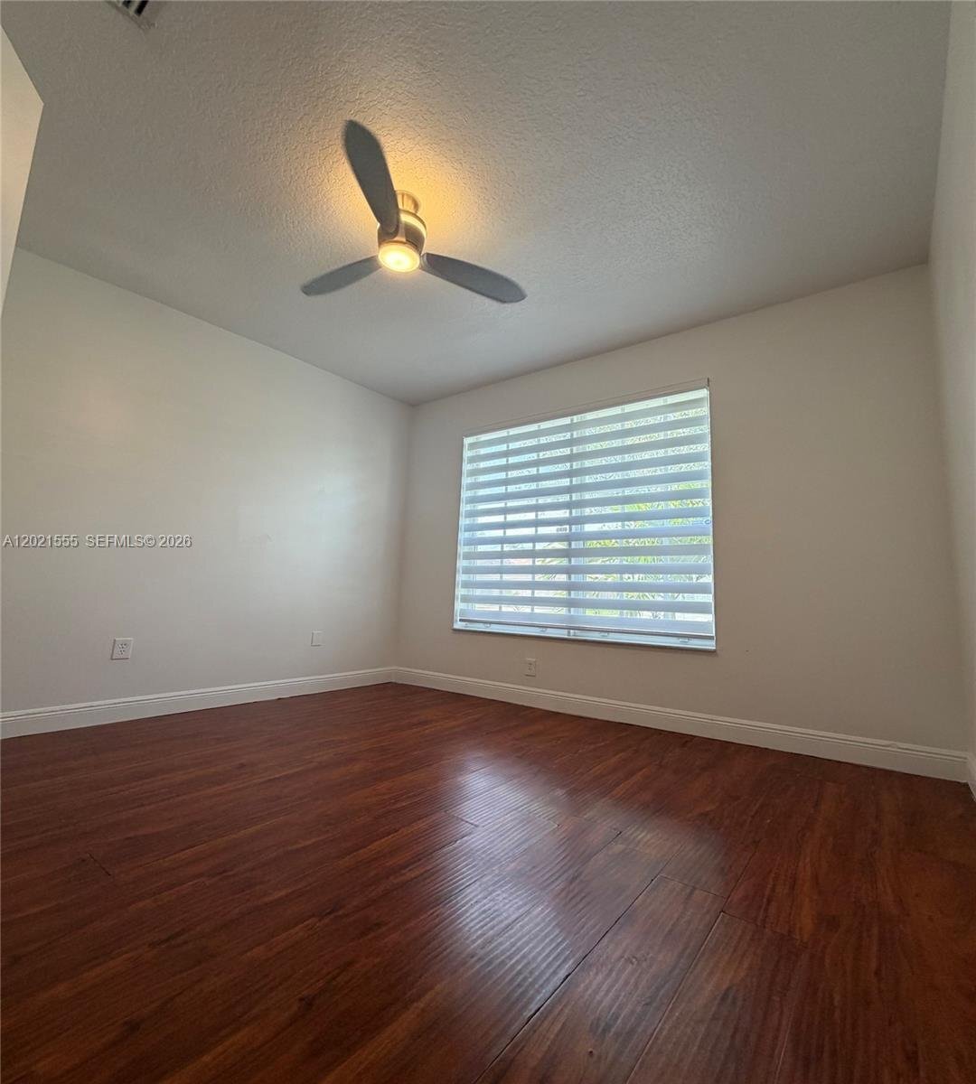 Building Photo - 15840 SW 151st Terrace