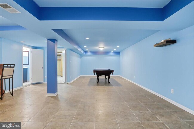 Building Photo - 14017 Broomall Ln