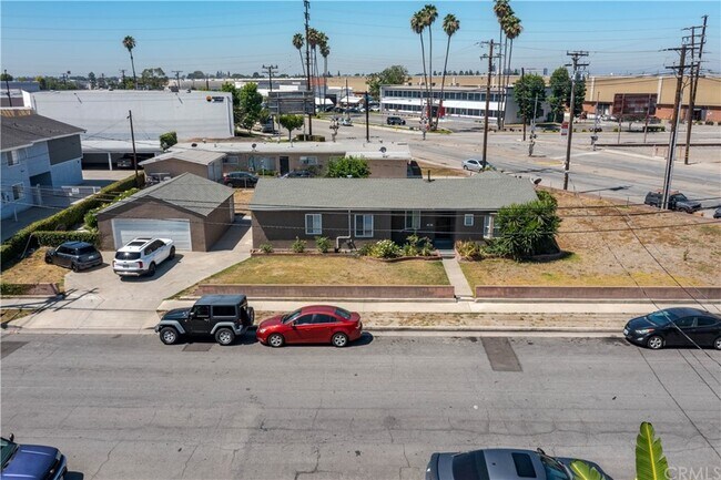 Building Photo - 9412 Nance Ave