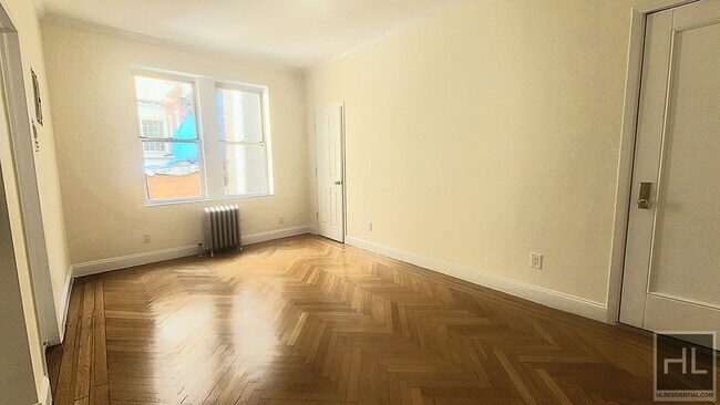 Building Photo - WEST 13 STREET