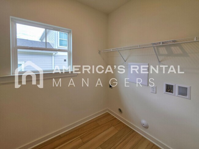 Building Photo - New Construction Townhome Available NOW!