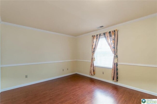 Building Photo - 537 Kemmerer Ln