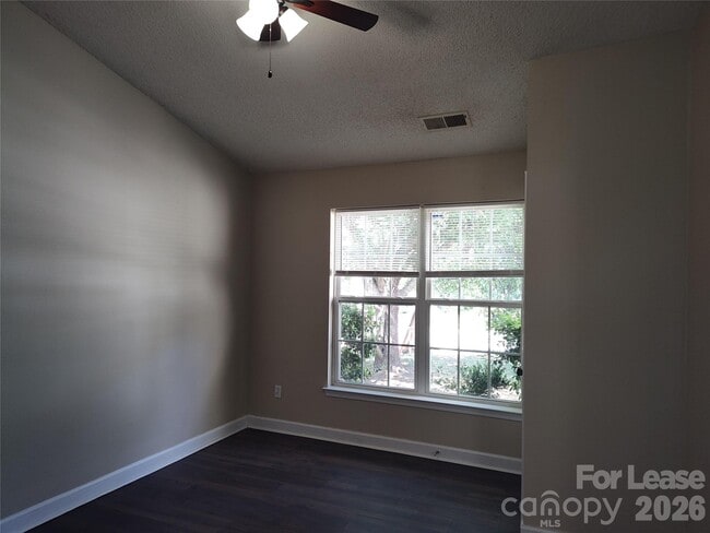 Building Photo - 1408 Jordans Pond Ln