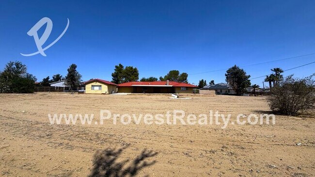 Building Photo - 14207 Sky View Ln