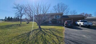 Building Photo - 128 Triphammer Ter