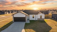 Building Photo - 109 Bailey Dr
