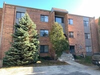 Building Photo - 1321 E Ports O Call Dr
